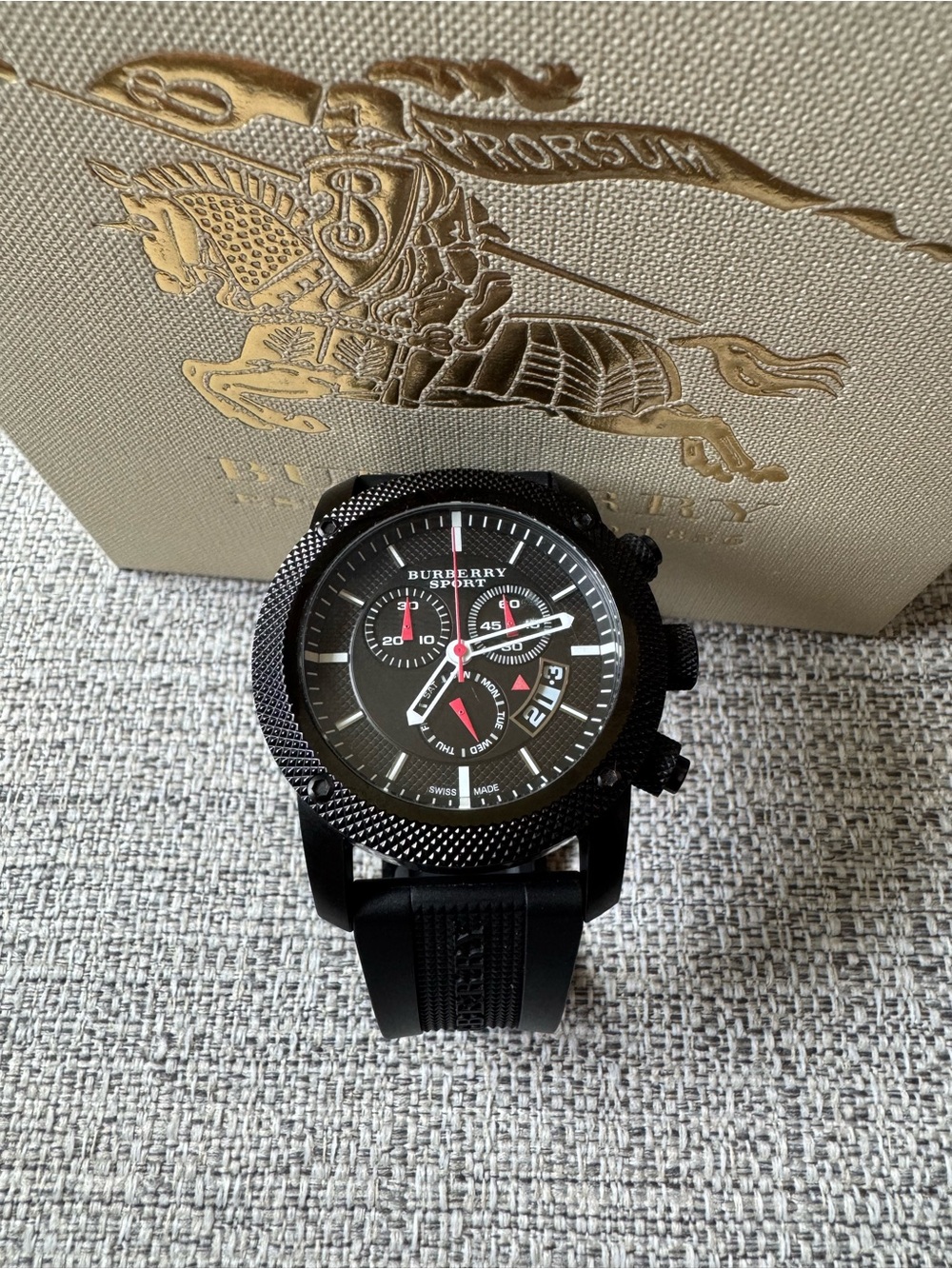 Burberry Sport Men’s Watch (box included) - Picture 4 of 10